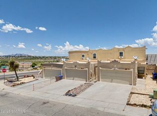 703 Athenian Way, Las Cruces, NM 88011