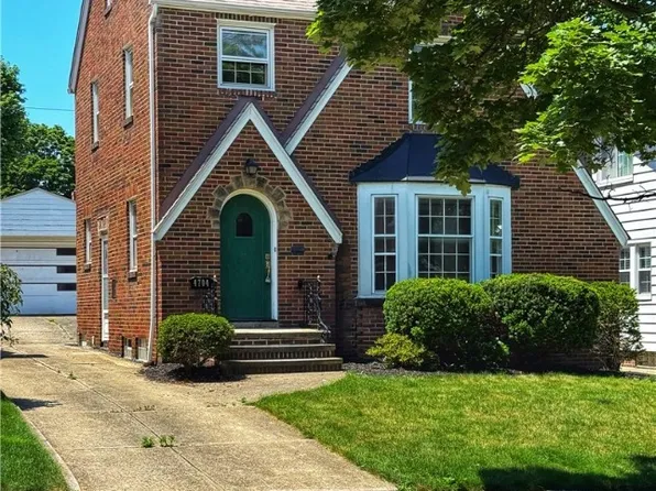 4704 Morningside Dr, Cleveland, OH 44109