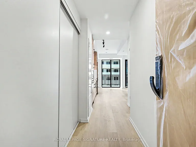 109 Erskine Ave #1111 — Photo 2