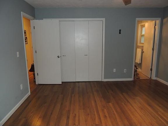 4th image of 376 Whispering Woods Dr #0