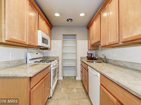 4th image of 214 Park Terrace Ct SE APT 91