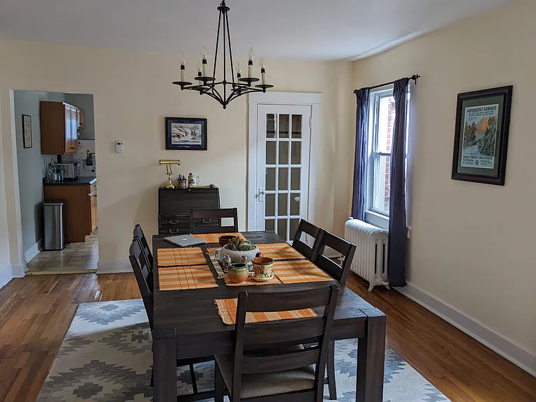 5542 Hobart St — Photo 12
