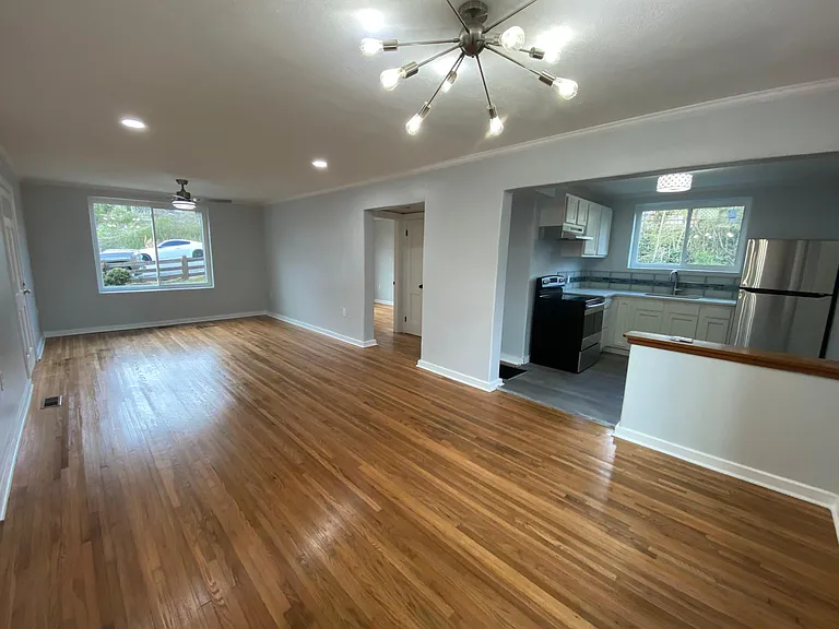 527 W Fort Hill St #2 — Photo 1