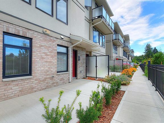 2nd image of 1102 Cameron Ave #6