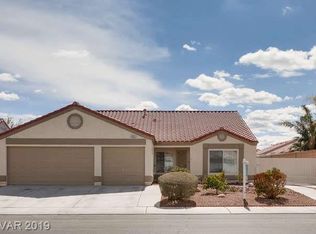 2221 Meadow Green Ave, North Las Vegas, NV 89031