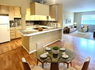 134 Cypress St #B, Redwood City, CA 94061