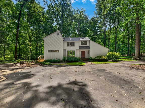 4th image of 1024 Reca Rd