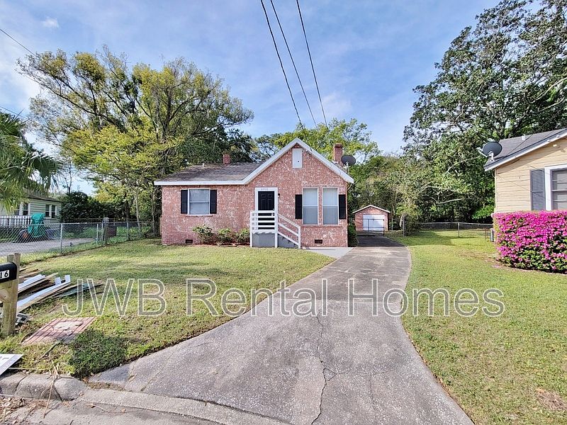 1st image of 6916 Park Cir
