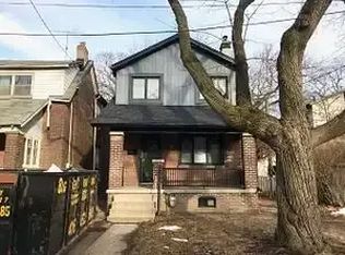 113 Bowmore Rd #1A, Toronto, ON M4L3J3