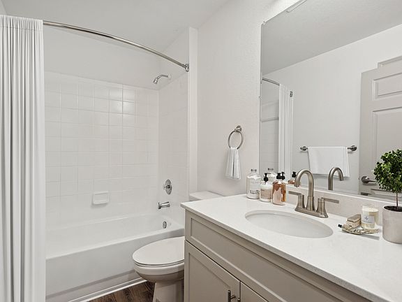 5th image of 8000 Decker Ln APT 1516