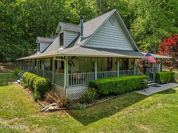 11th image of 1043 Reagan Springs Rd
