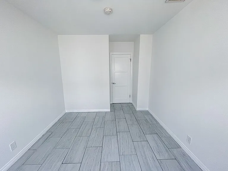 3401 W 84th Pl — Photo 28