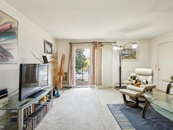 4320 Melody Lane #208, Madison, WI 53704