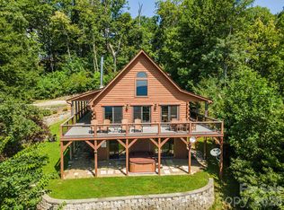 1242 Gateway Pkwy, Old Fort, NC 28762