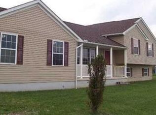 445 Morgan Rd, Hopewell, OH 43746