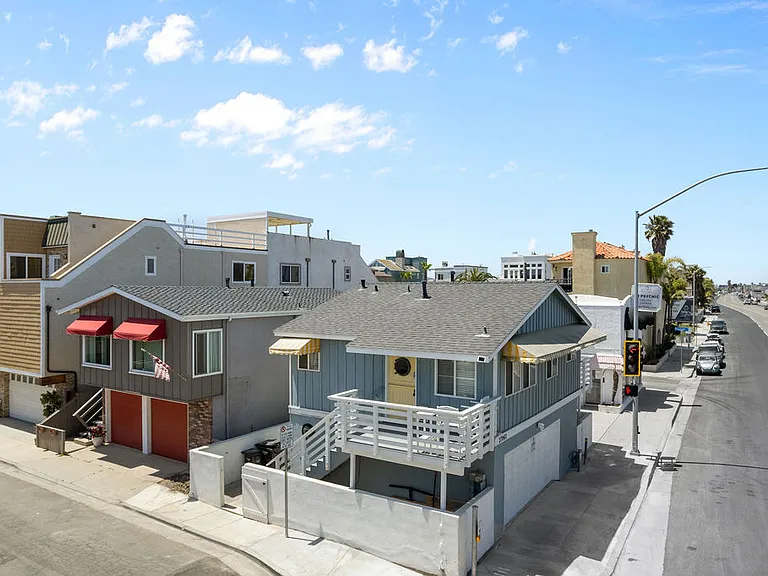 17061 Pacific Coast Hwy — Photo 9