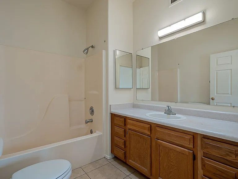 3716 N. Mountain Ave. — Photo 8