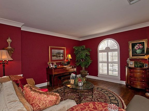 3rd image of 8025 Ashby Ct