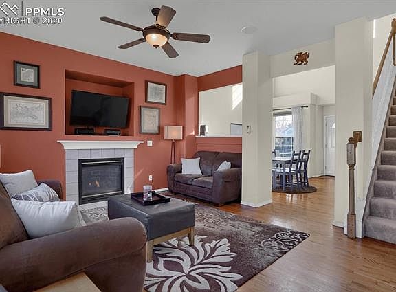 5th image of 2212 Pinyon Jay Dr