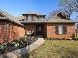 3630 Riverwood Ln, Edmond, OK 73034