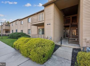 706 Woodhollow Dr, Marlton, NJ 08053