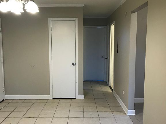 5th image of 1960 N Green Ln N APT 3B