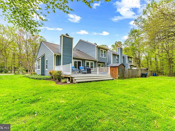 4th image of 20 Dorset Ct