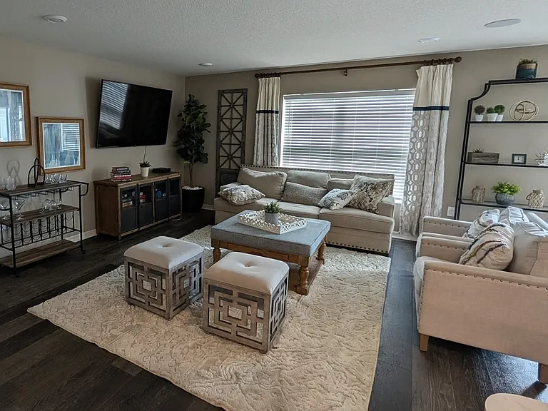 1825 Wilson Prairie Cir — Photo 40