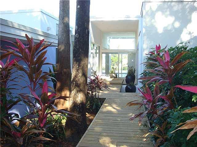 1st image of 1701 SE 11th Street