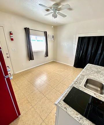 4th image of 11316 Palm Dr #4