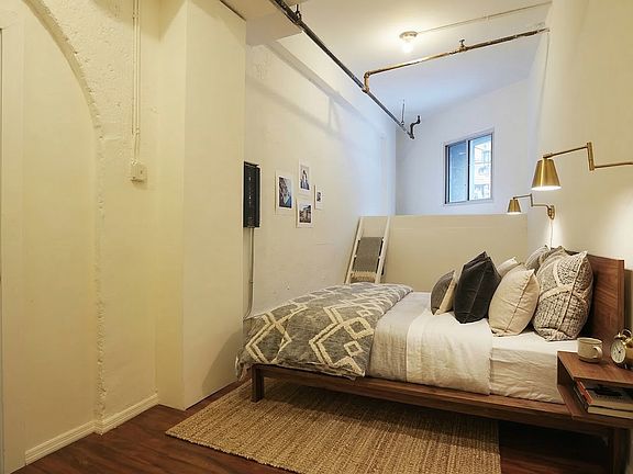 4th image of 885 Park Ave #6C