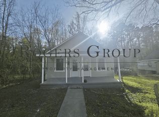 557 W Spring St, Henderson, NC 27536