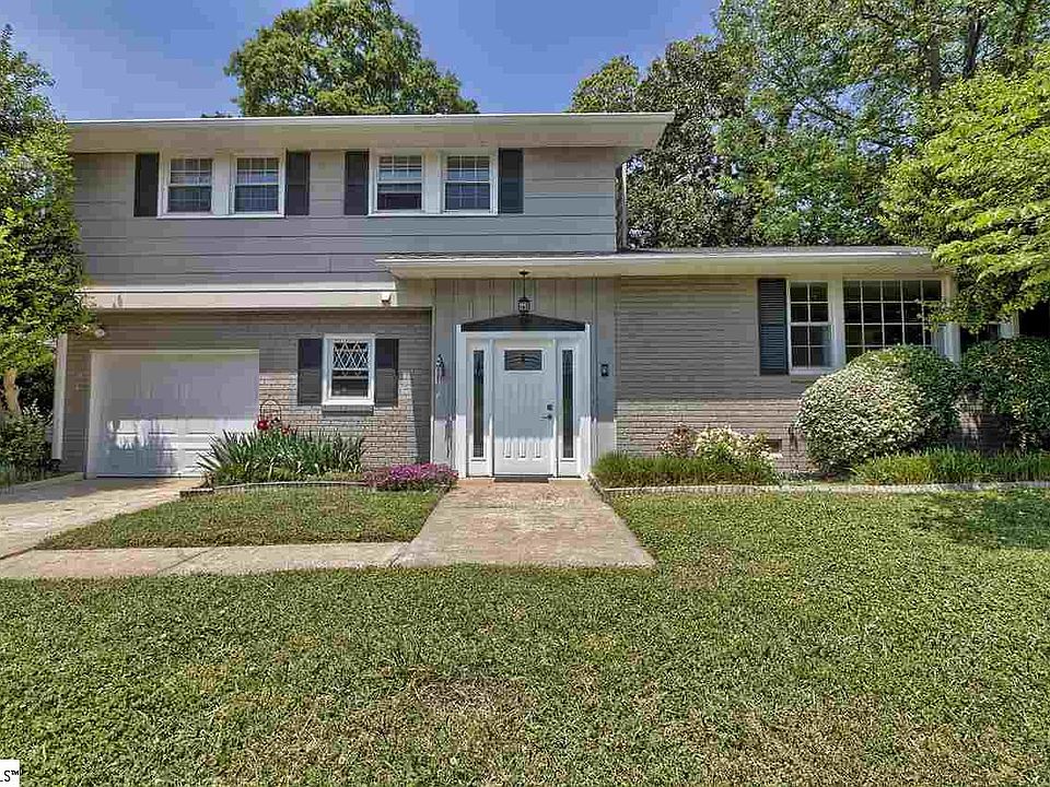 1st image of 7 Stonewall Ln