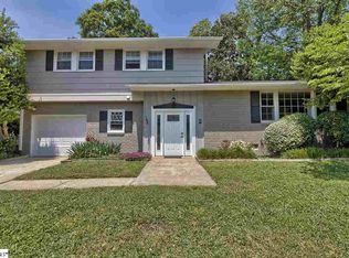 7 Stonewall Ln, Greenville, SC 29615