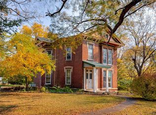 500 S 4th St, Indianola, IA 50125