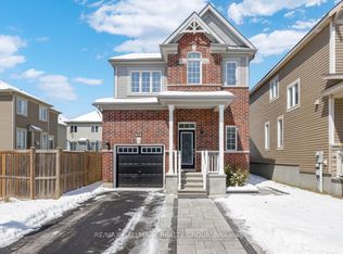 229 Meadowbreeze Dr, Ottawa, ON K2M 3A6