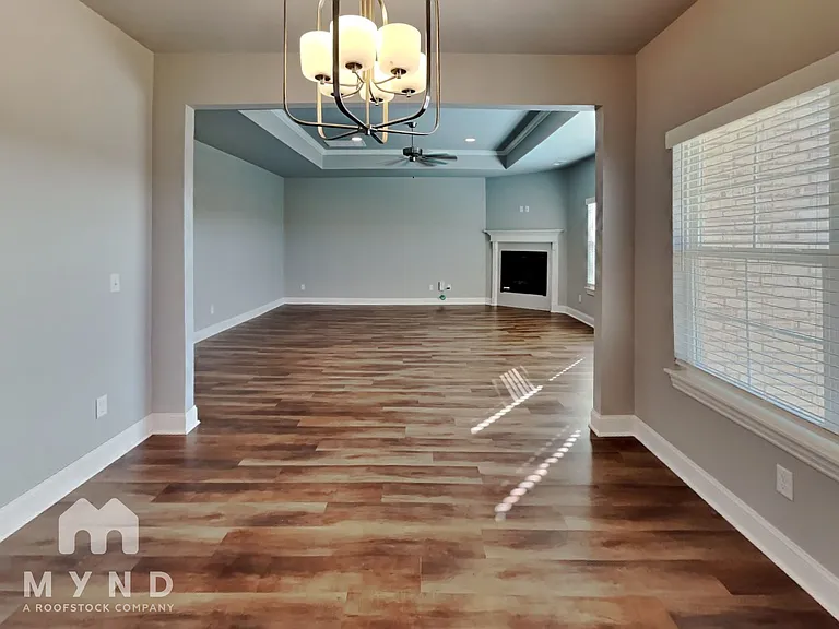 5903 SW Gentle Winds Ave — Photo 10