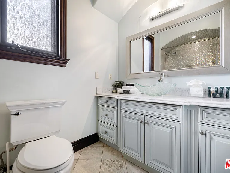 18607 Cassandra St — Photo 39