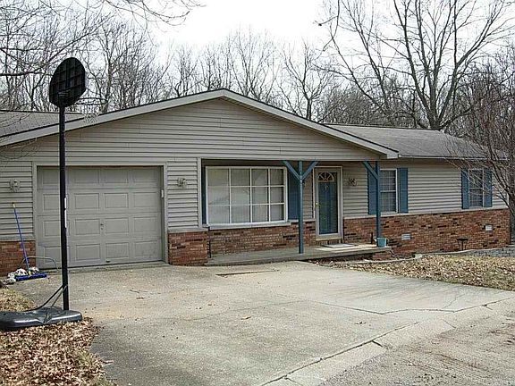 2nd image of 100 Sparks Dr