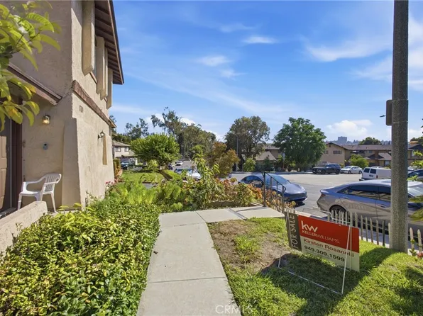2430 S Ridgewood Dr, West Covina, CA 91792