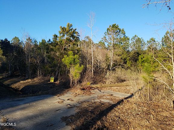 2nd image of 6200 Crescent Shore Dr #27
