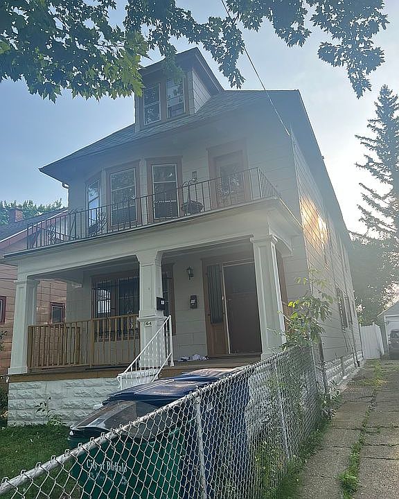 2nd image of 144 Durham Ave