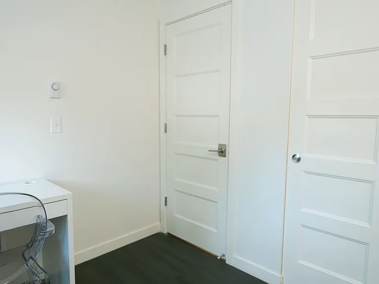5234 15th Ave NE #202 — Photo 31