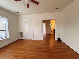 1201 W Gray St APT 4, Houston, TX 77019