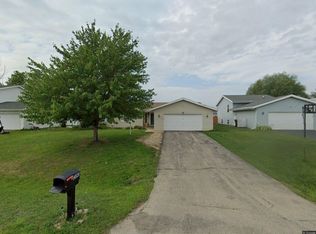 14824 Clover Ln, South Beloit, IL 61080