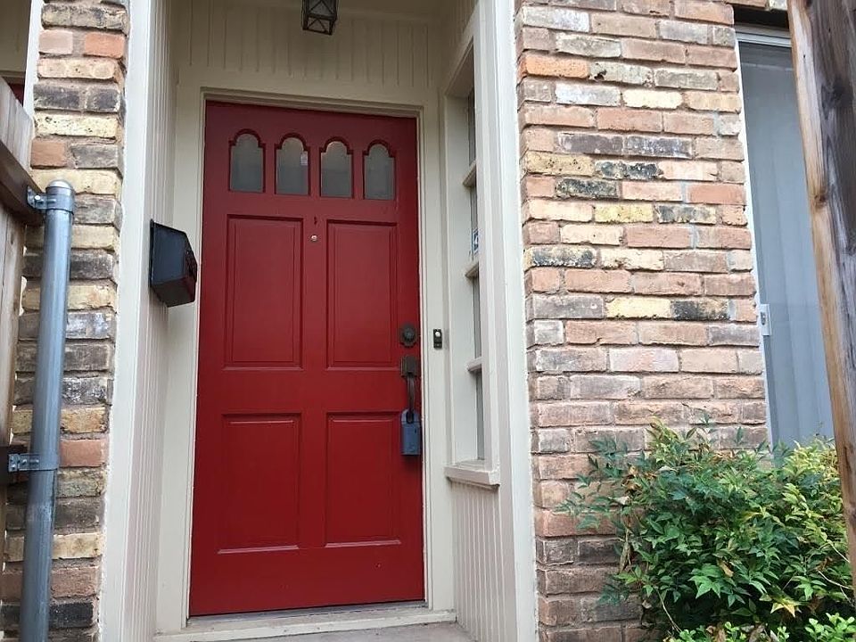 1st image of 3420 McFarlin Blvd APT 102