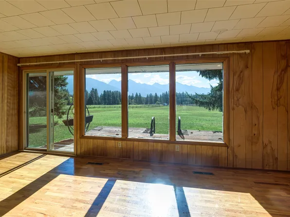 34122 Terrace Lake Rd, Ronan, MT 59864