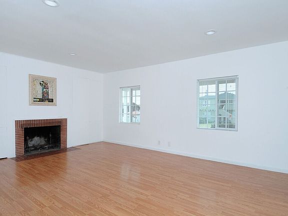 3rd image of 4455 W 59th Pl