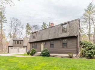 48 Davis Rd, Tyngsboro, MA 01879