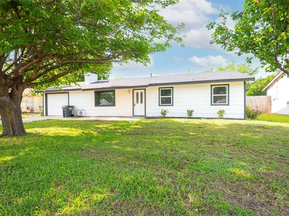 324 E Willow Ln, Princeton, TX 75407